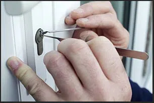 Kissimmee Locksmith Service Kissimmee, FL 941-702-6261 Kissimmee Locksmith Service Kissimmee, FL 941-702-6261 - 16-find-me-locksmith