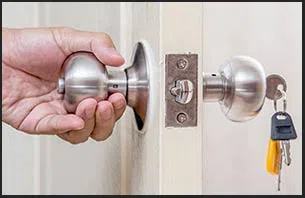 Kissimmee Locksmith Service Kissimmee, FL 941-702-6261 Kissimmee Locksmith Service Kissimmee, FL 941-702-6261 - 18-Unlock-Door